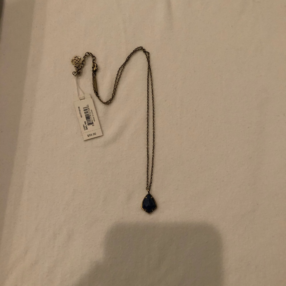 Kendra Scott necklace - Picture 4 of 5